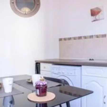 Апартаменти Nice Apartment Close To The Grande Plage